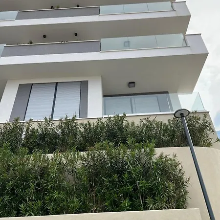 Apartman Mauro * Makarska