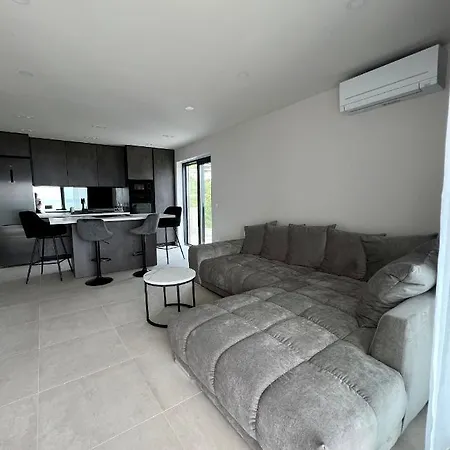 Apartment Apartman Mauro Makarska